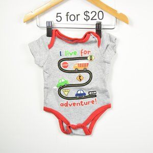 gray & red short sleeve graphic bodys…